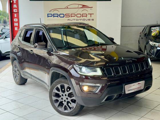 JEEP COMPASS 2.0 16V DIESEL LONGITUDE 4X4 AUTOMÁTICO JEEP COMPASS 2.0 16V DIESEL LONGITUDE 4X4 AUTOMÁTICO